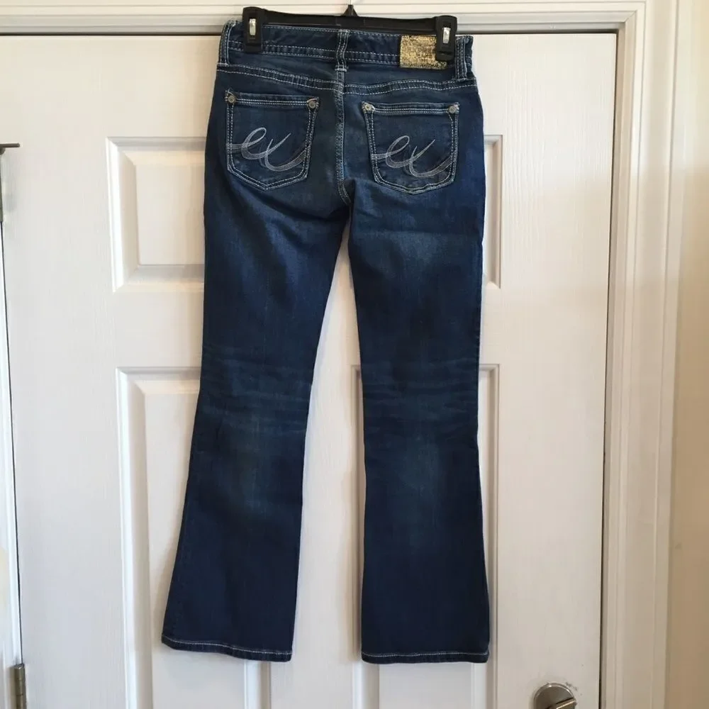Express Jeans - Picture 3 of 6